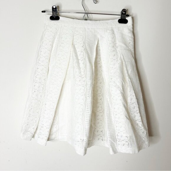 FOREVER 21 Boho Chic Mini Skirt Lace Crochet A-line Pleated White Women's Small - Picture 7 of 13